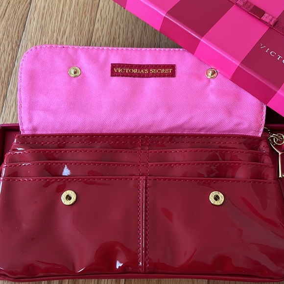 Victoria secret wallet - Picture 5 of 7